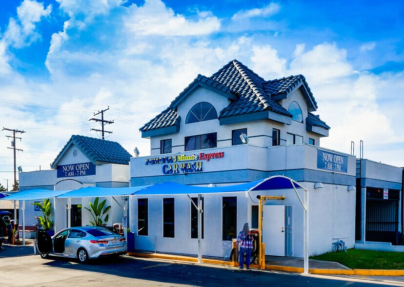 530 E Holt Ave, Pomona, CA à vendre - Photo principale - Image 1 de 19