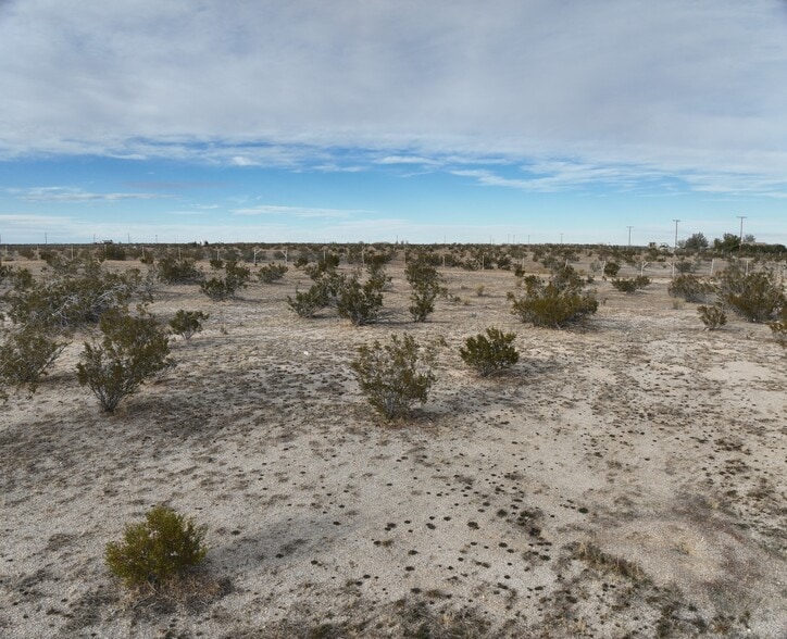 15 F Ave, Lancaster, CA for sale - Building Photo - Image 3 of 18