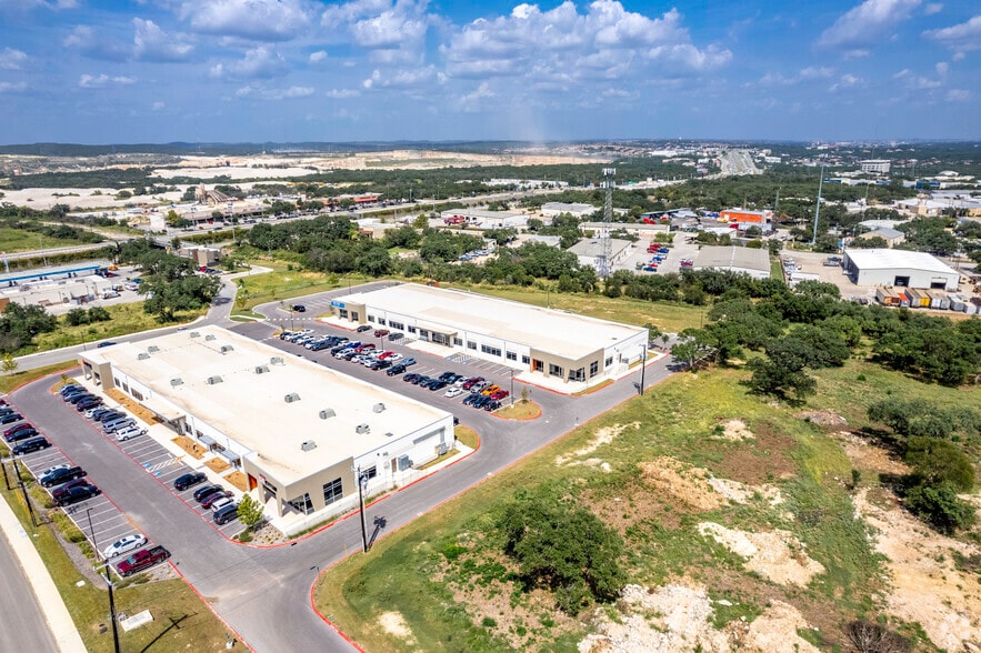 15510 Vance Jackson, San Antonio, TX for lease - Aerial - Image 2 of 3