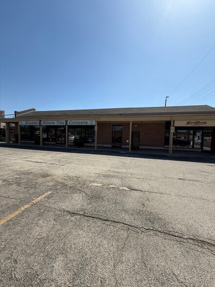 2146 S Mannheim Rd, Westchester, IL à vendre - Photo du bâtiment - Image 3 de 4