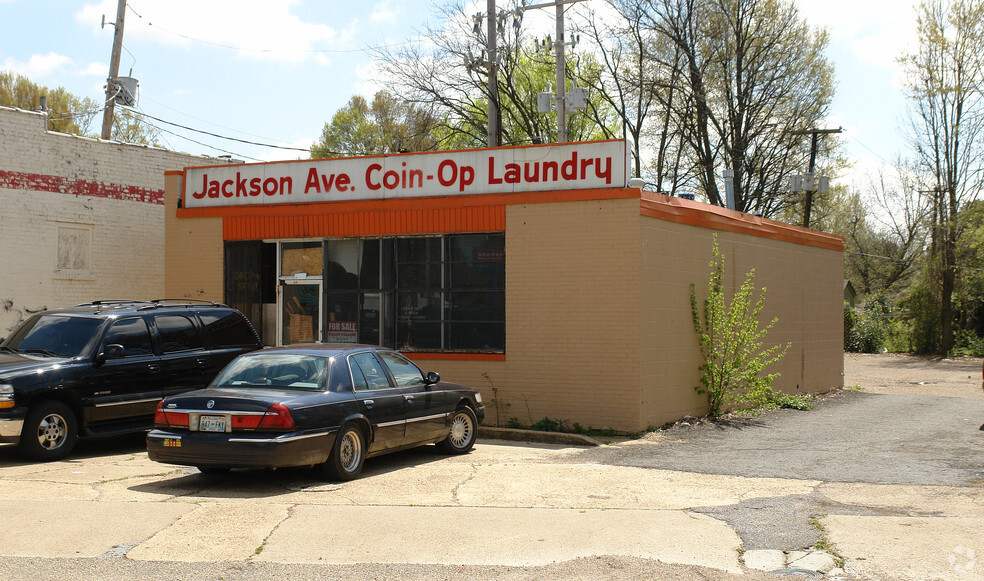 1689 Jackson Ave, Memphis, TN à vendre - Photo principale - Image 1 de 1