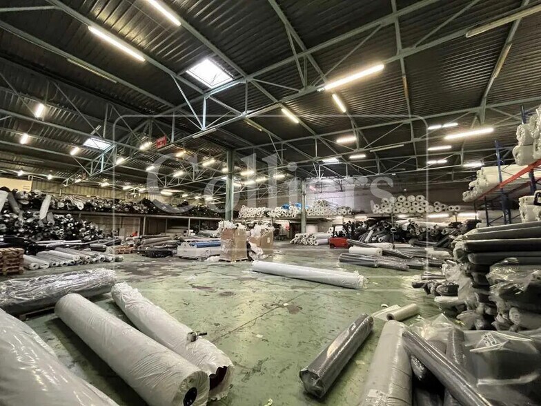 Bureau dans Aubagne à louer - Photo intérieure - Image 2 de 17