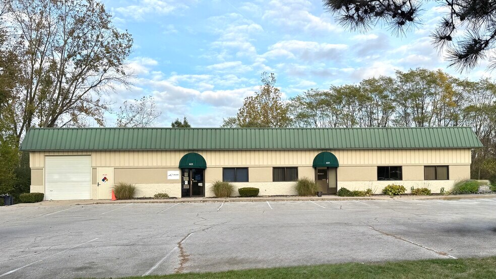 615 Commerce Rd, Richmond, IN for lease - Building Photo - Image 2 of 13