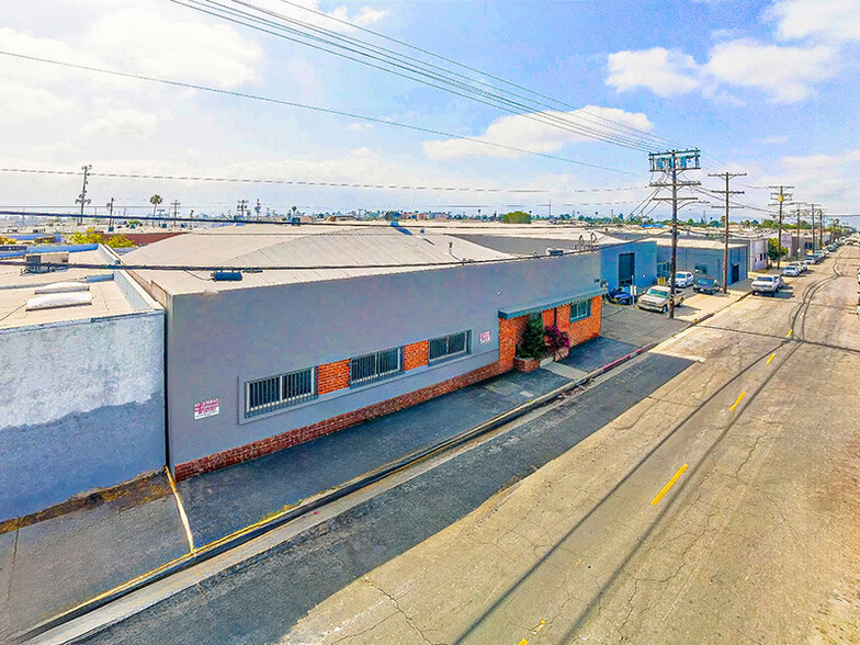 7340 Fulton Ave, North Hollywood, CA for lease - Building Photo - Image 2 of 16