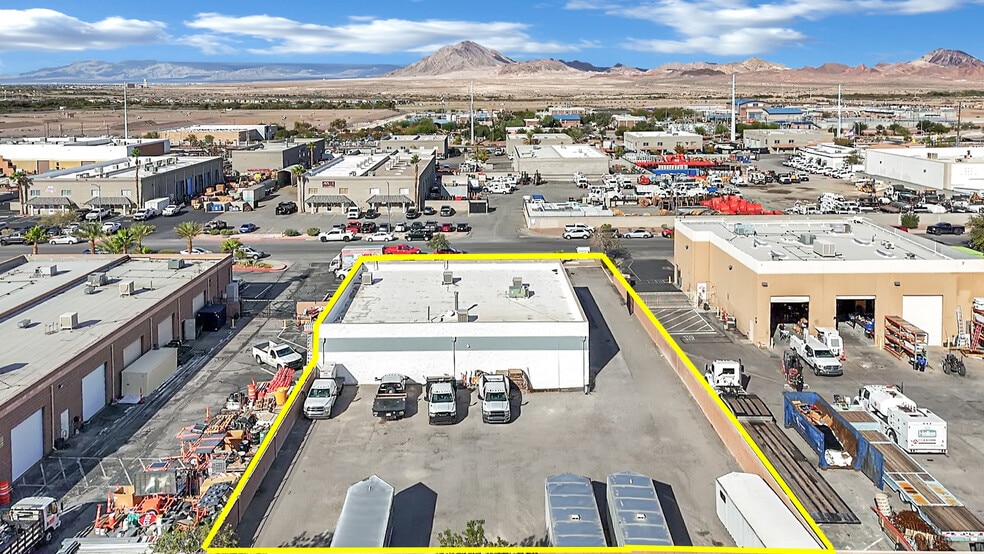 231 Sunpac Ave, Henderson, NV for lease - Building Photo - Image 1 of 5