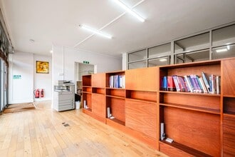 11-23 Downham Rd, London for lease Interior Photo- Image 1 of 11