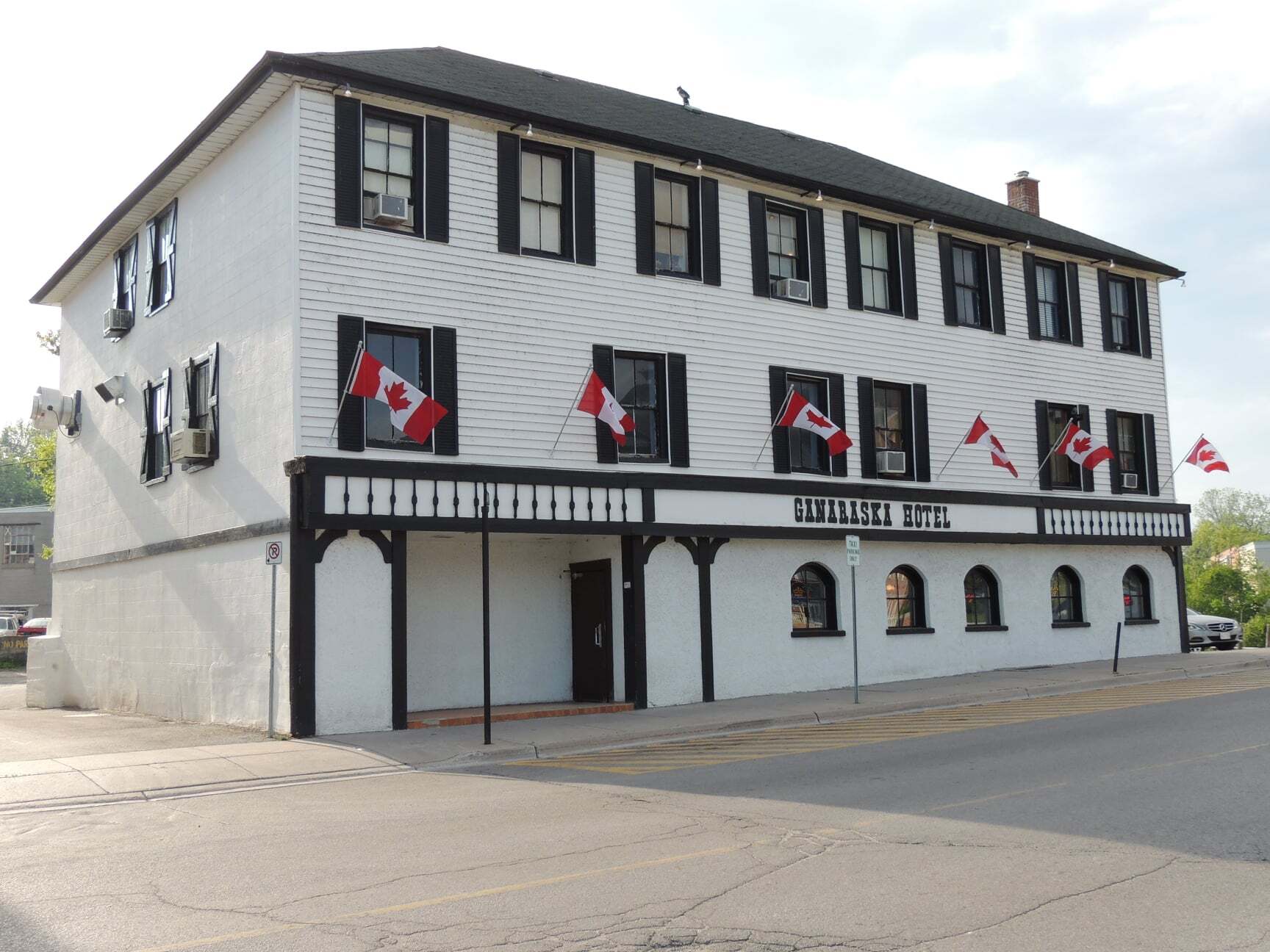 30 Ontario St, Port Hope, ON for sale Primary Photo- Image 1 of 1