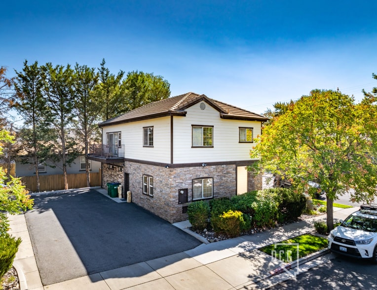 95 La Rue Ave, Reno, NV for sale - Building Photo - Image 2 of 7