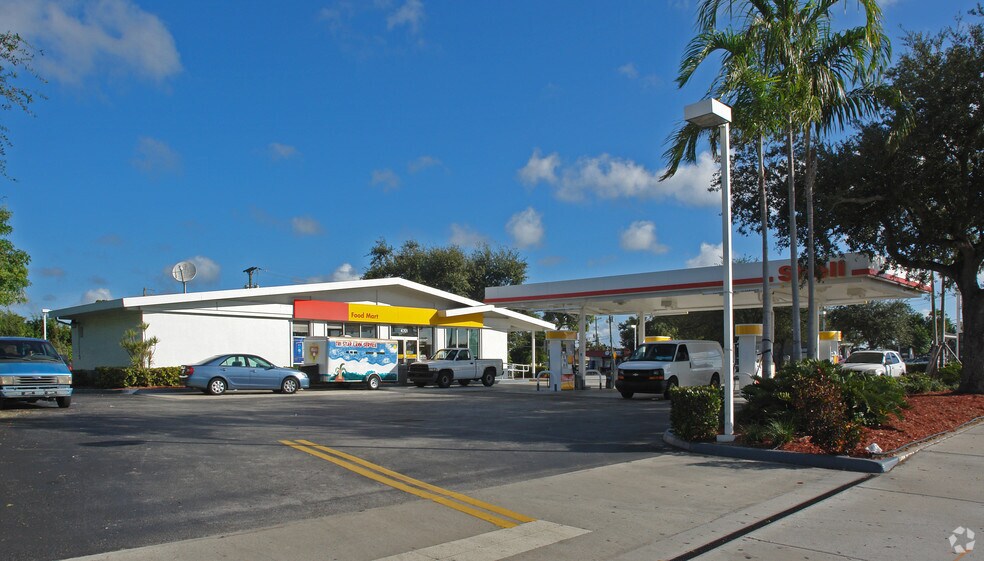 4701 W Sunrise Blvd, Plantation, FL à vendre - Photo du bâtiment - Image 2 de 17