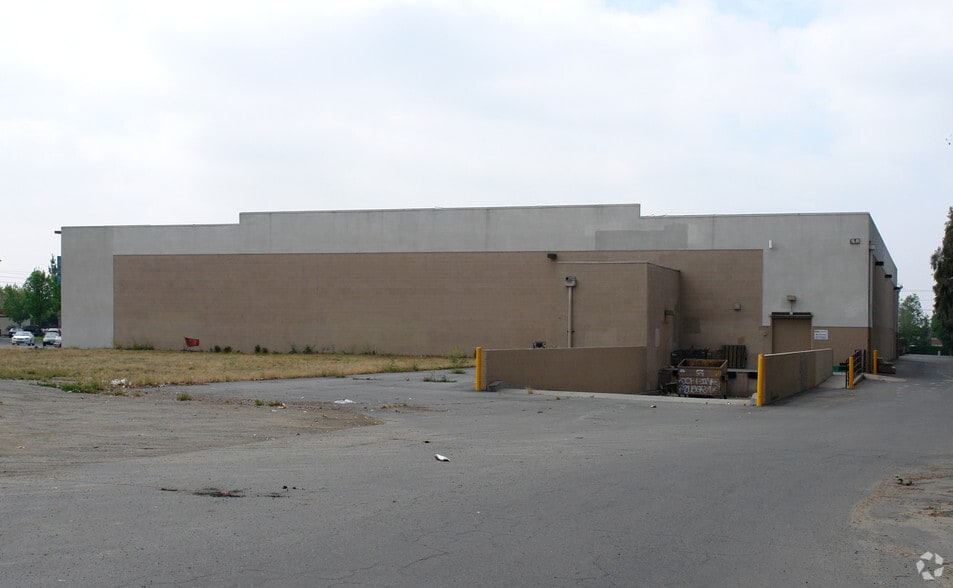 2456 S Grove Ave, Ontario, CA for sale - Building Photo - Image 2 of 10