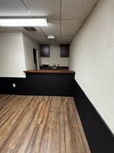 537 Ritchie Hwy, Severna Park, MD à louer Photo intérieure- Image 2 de 7