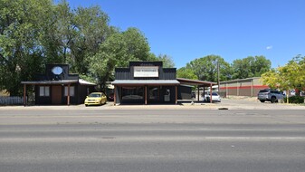 60 S Main St, Snowflake AZ - Dépanneur