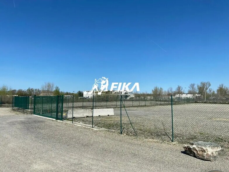 Flex in Portet-sur-Garonne for lease - Building Photo - Image 2 of 6