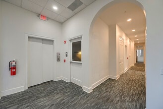 2 W Market St, York, PA for lease Building Photo- Image 2 of 8