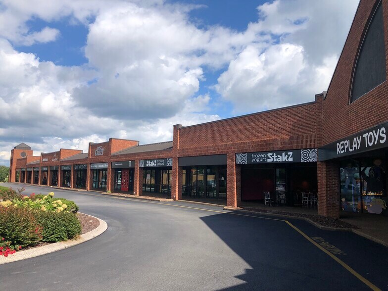 1945 Scottsville Rd, Bowling Green, KY à louer - Photo du bâtiment - Image 2 de 4