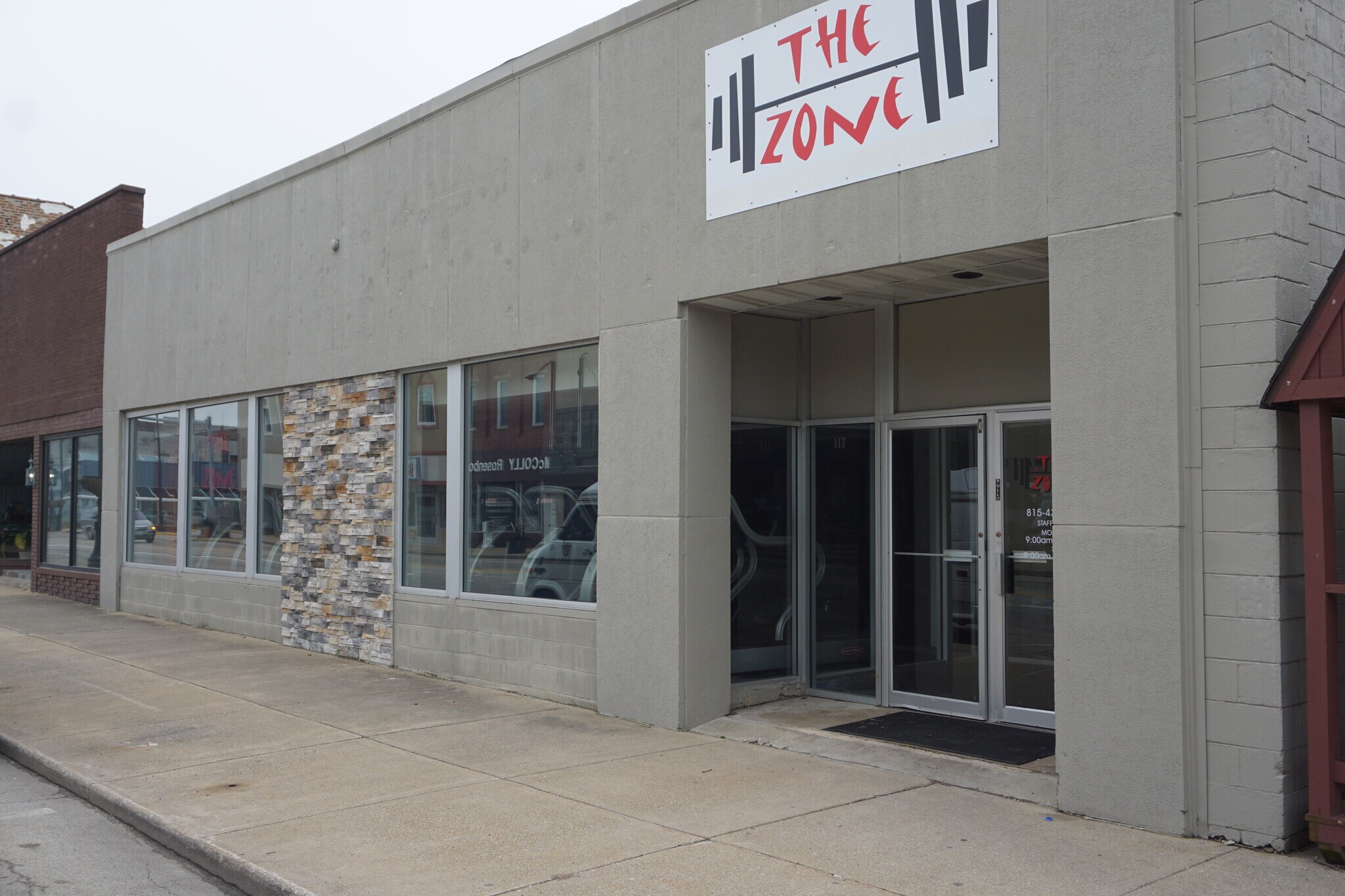 117 E Walnut St, Watseka, IL à vendre Photo principale- Image 1 de 2