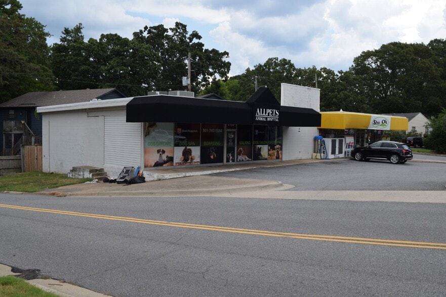 2102 N Mckinley St, Little Rock, AR for lease - Building Photo - Image 2 of 5