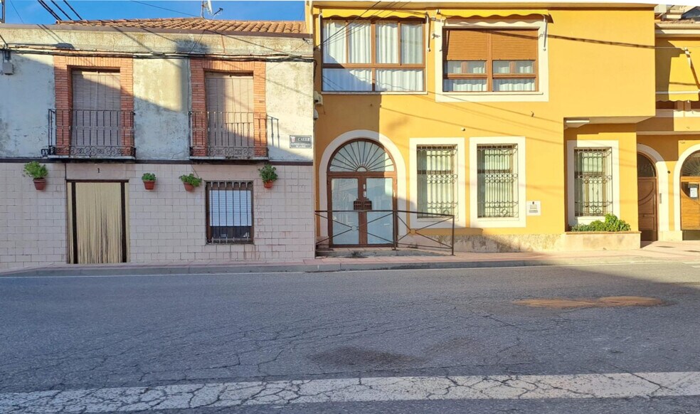 Multifamily in Escalona del Prado, Segovia for sale - Building Photo - Image 1 of 5