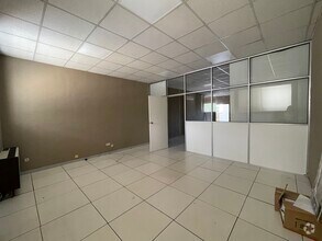 Centro Comercial Avenida Europa, 2, Fuenlabrada, Madrid for lease Interior Photo- Image 2 of 3