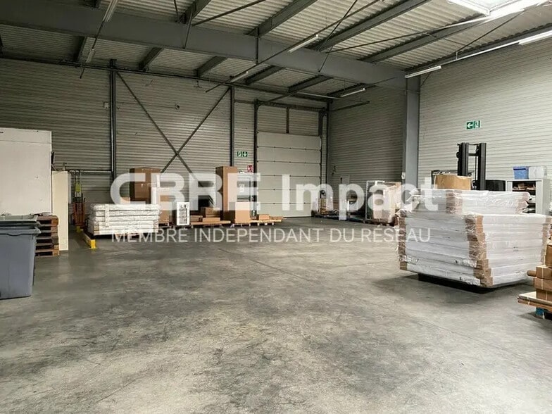 27 Rue Du Bailly, Dijon for lease - Interior Photo - Image 2 of 8