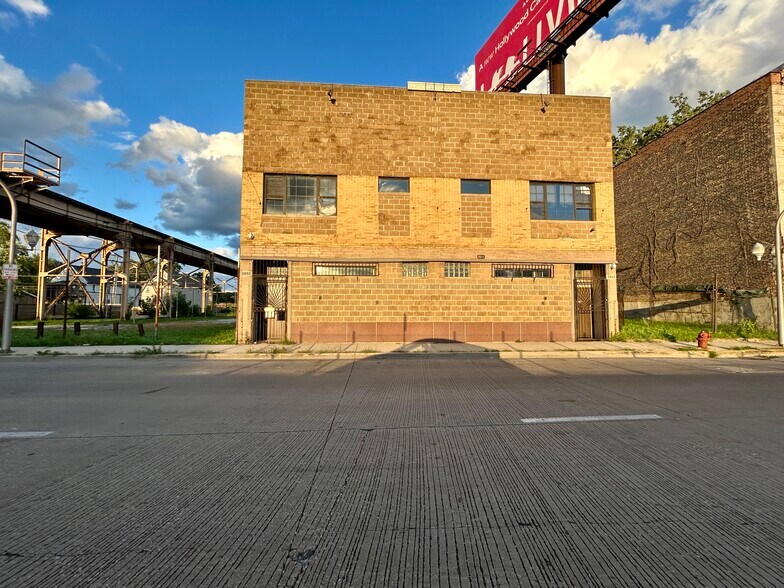 5923-5927 S Wentworth Ave, Chicago, IL à louer - Photo du bâtiment - Image 2 de 24