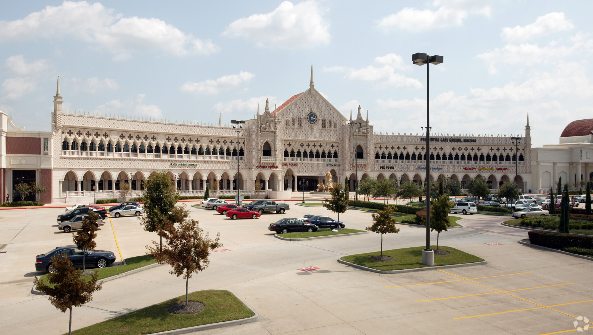 19075 N I-45, Shenandoah, TX for sale Building Photo- Image 1 of 1