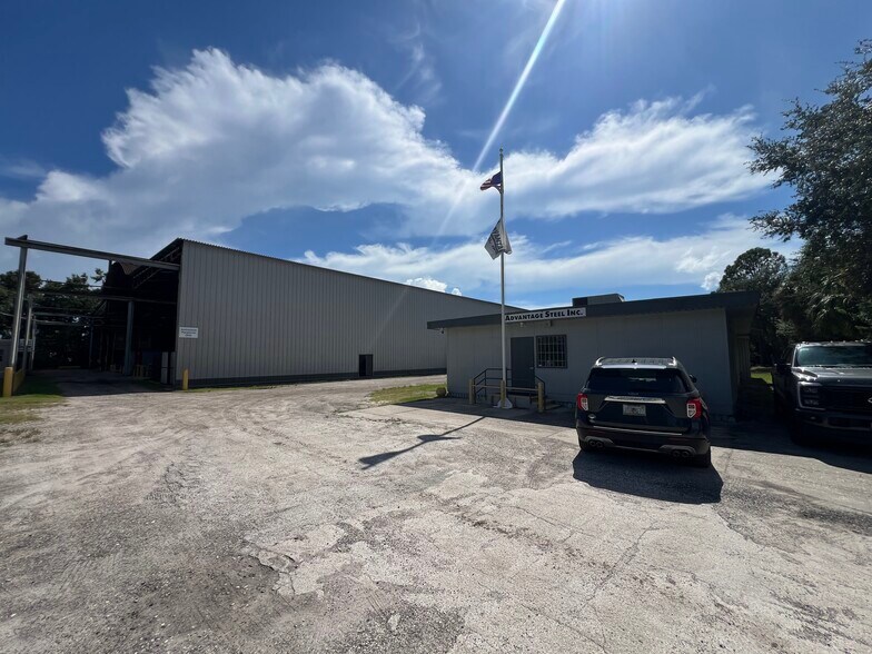 5101 S 24th Ave, Tampa, FL à vendre - Photo du bâtiment - Image 2 de 46