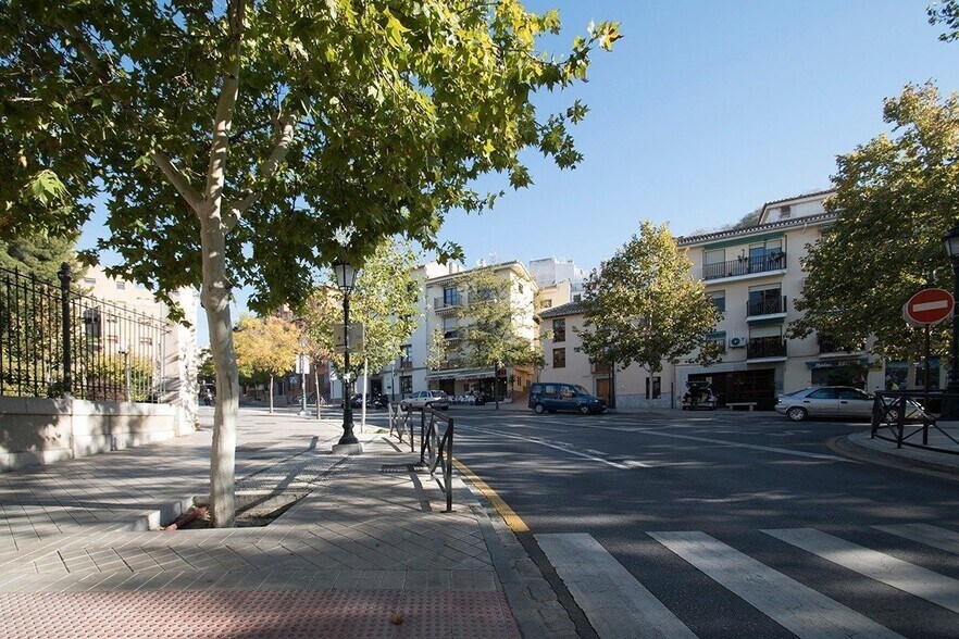 Calle Acera de San Ildefonso, 34, Granada, Granada à vendre - Photo du bâtiment - Image 2 de 18