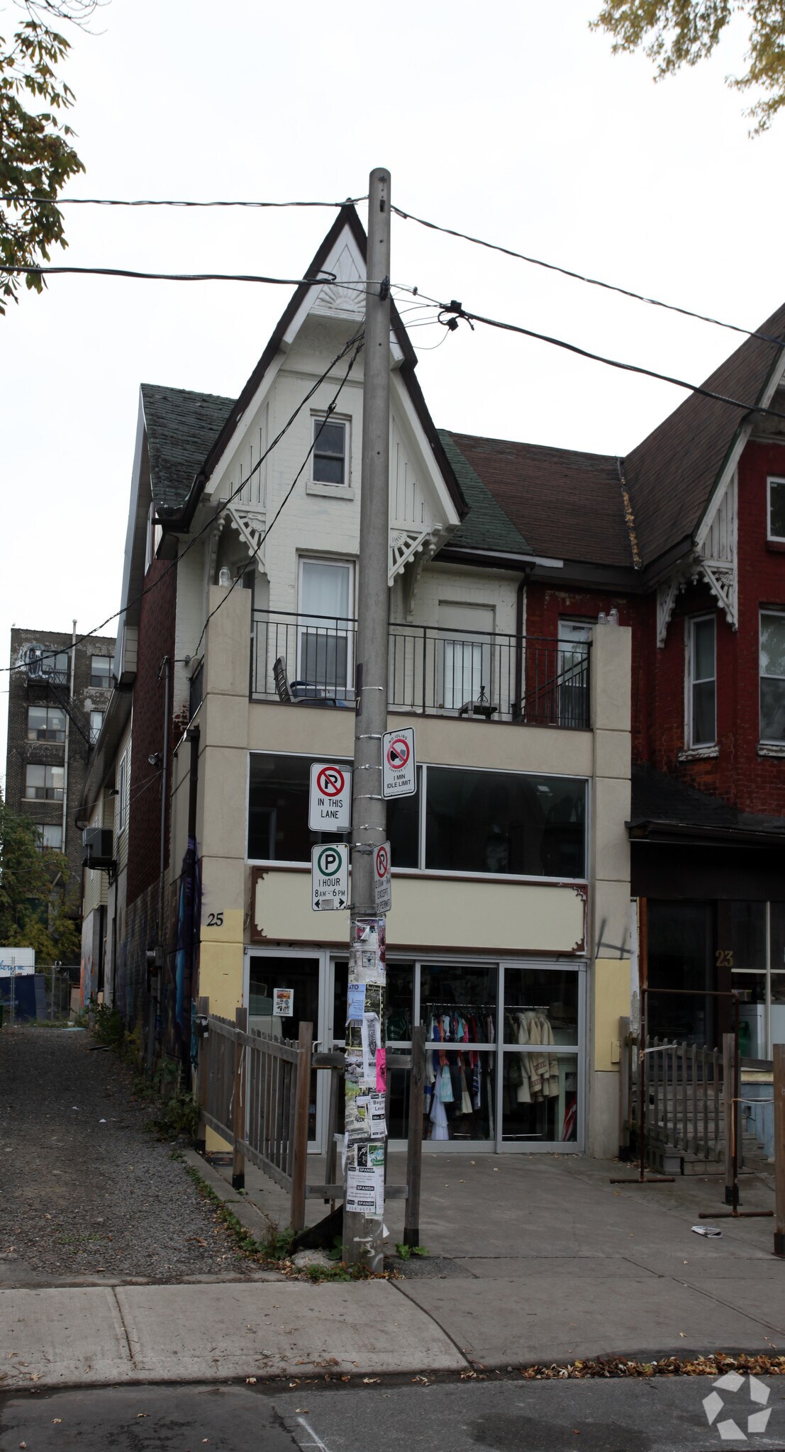 25 Kensington Ave, Toronto, ON à vendre Photo principale- Image 1 de 1