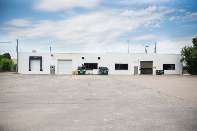 More details for 3866-3870 N Fratney St, Milwaukee, WI - Industrial for Lease