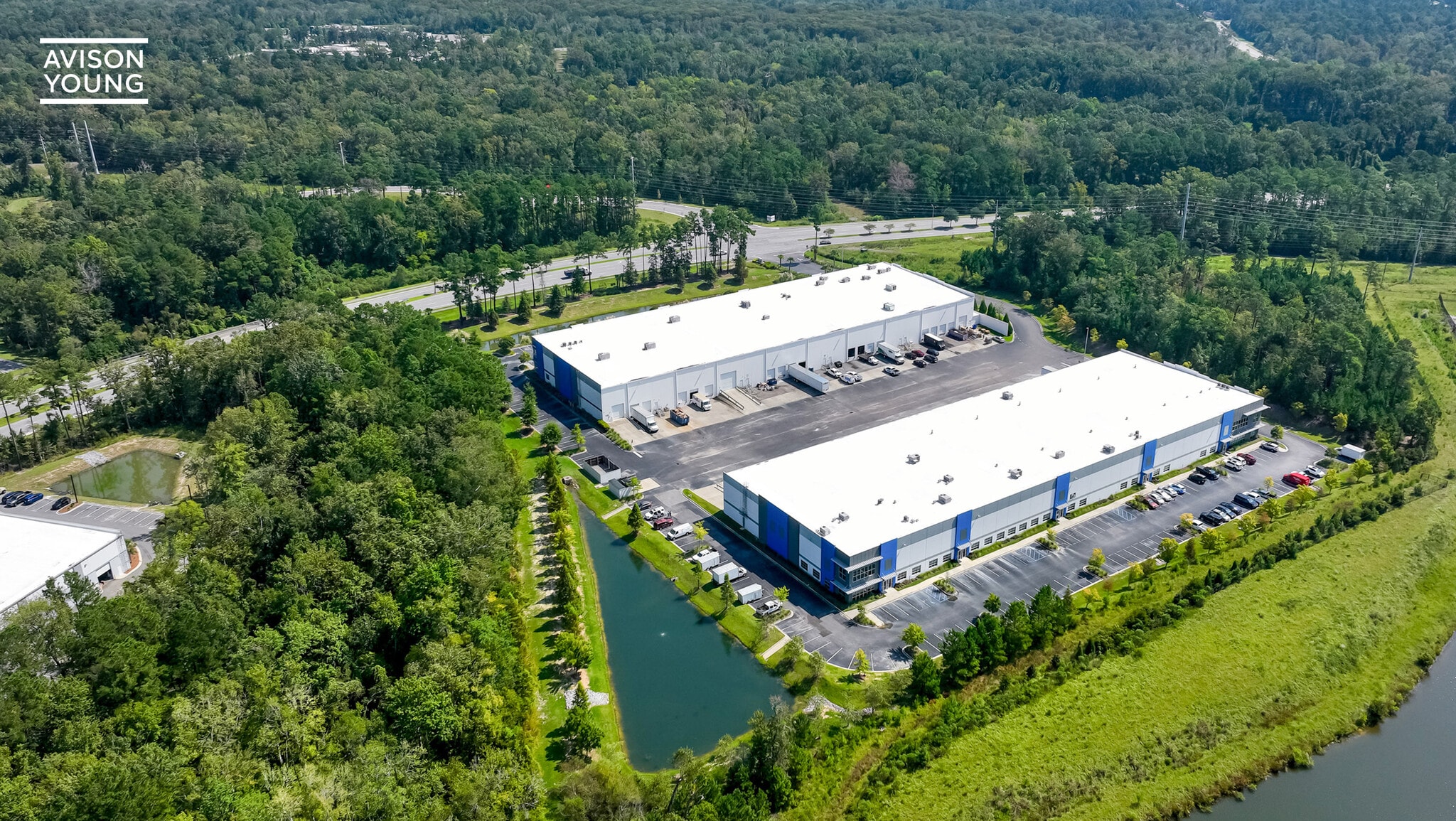 8351 Palmetto Commerce Pky, Ladson, SC for lease Primary Photo- Image 1 of 31
