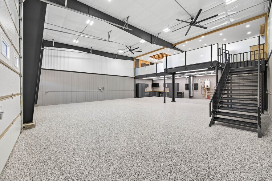 663 Valerie Ave, Hudson, WI à vendre - Photo du bâtiment - Image 1 de 36