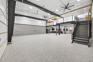 Plus de détails pour 663 Valerie Ave, Hudson, WI - Spécialité à vendre