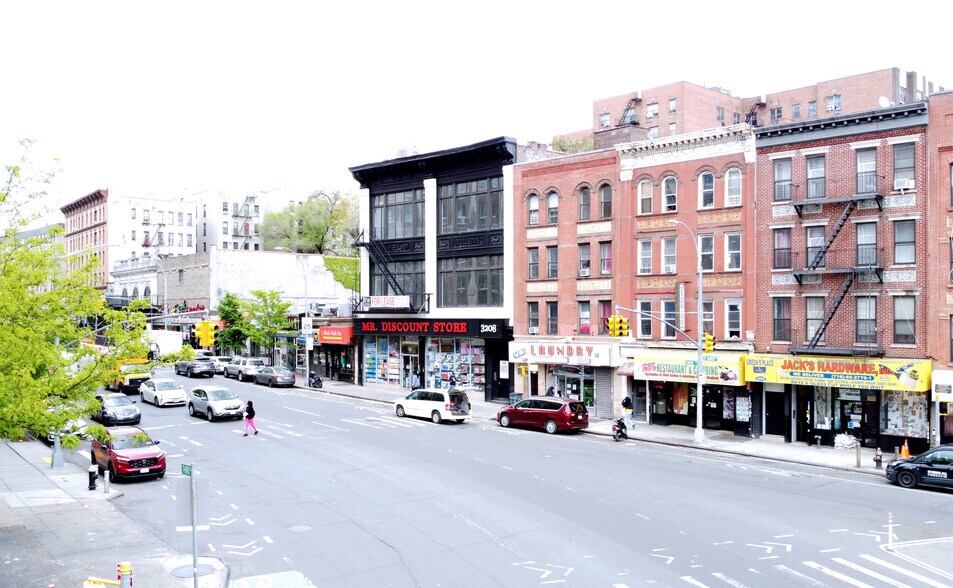 3208 3rd Ave, Bronx, NY à louer - Photo du bâtiment - Image 3 de 17