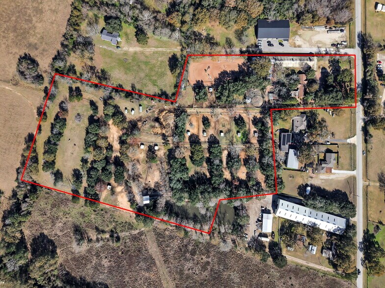 27815 Calvert Rd, Tomball, TX à vendre - Photo du bâtiment - Image 2 de 16