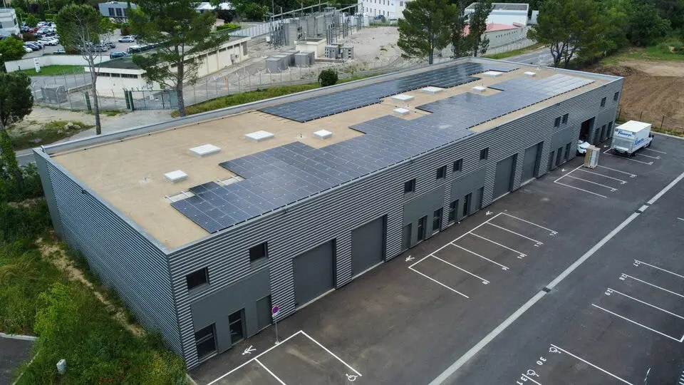 Industrial in Rousset for lease - Aerial - Image 1 of 6