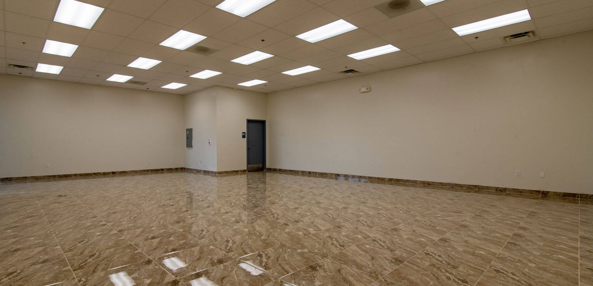 7913 Panama Rd, Lamont, CA for lease Interior Photo- Image 1 of 2
