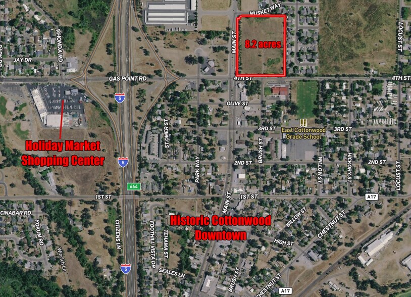 Main St, Cottonwood, CA à vendre - Photo du bâtiment - Image 2 de 8