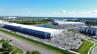 Plus de détails pour 2690 Gateway Centre Pky, Saint Petersburg, FL - Industriel à louer