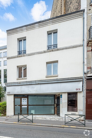 93 Rue Jean Jaurès, Puteaux for lease - Primary Photo - Image 1 of 1