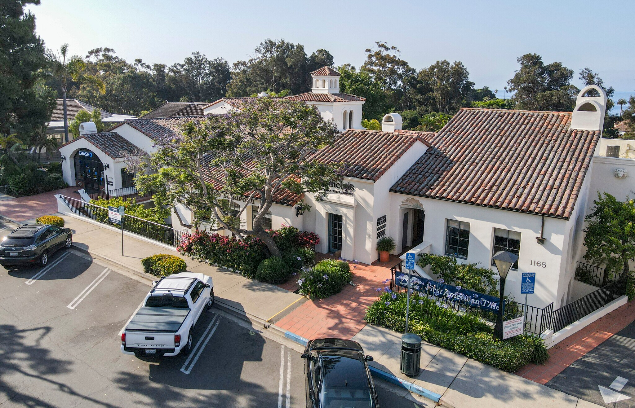 1165 Coast Village Rd, Montecito, CA à louer Photo du bâtiment- Image 1 de 7