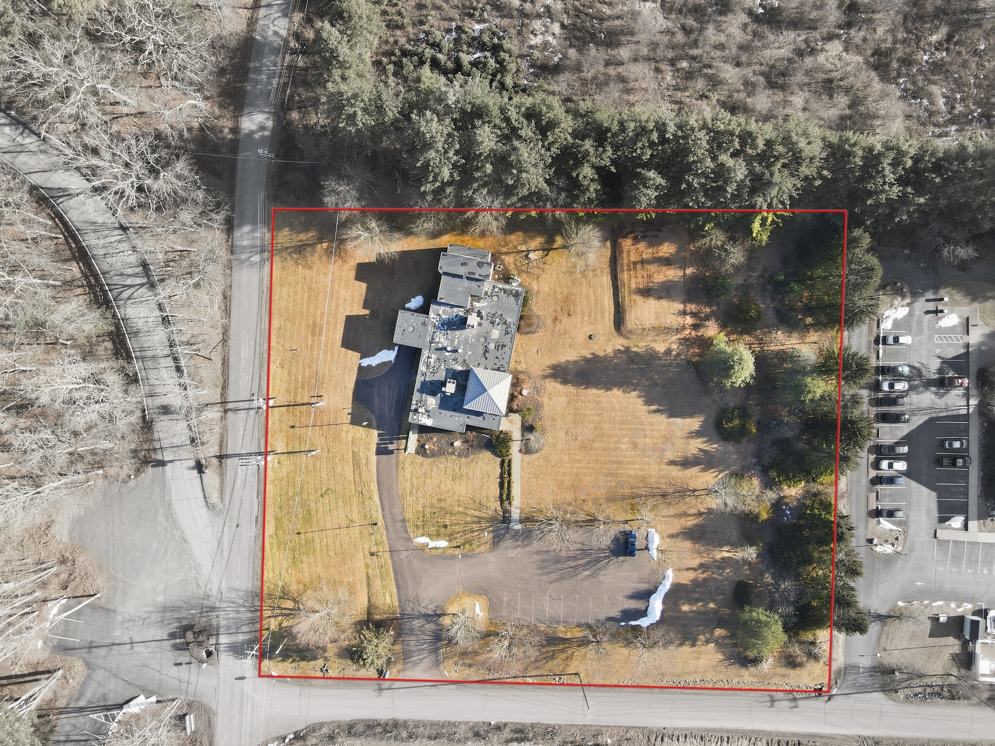 113 Pocono Dr, Milford, PA for sale Primary Photo- Image 1 of 78