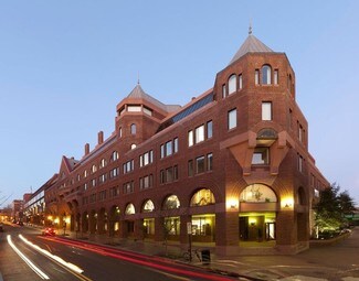 More details for 1025 Thomas Jefferson St NW, Washington, DC - Retail for Lease