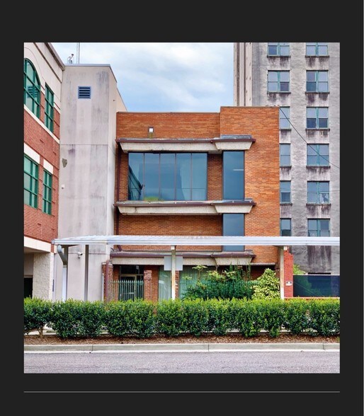 735 Broad St, Augusta, GA à louer - Photo du bâtiment - Image 2 de 3