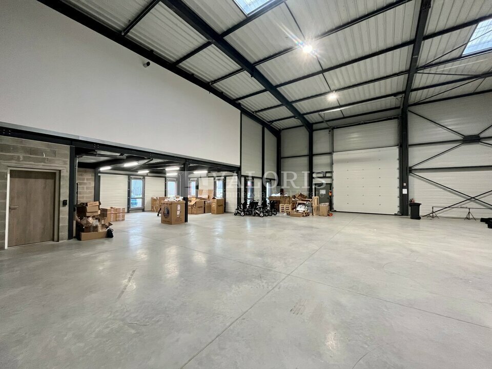 6 Rue D'Arsonval, Chassieu for lease Building Photo- Image 1 of 10