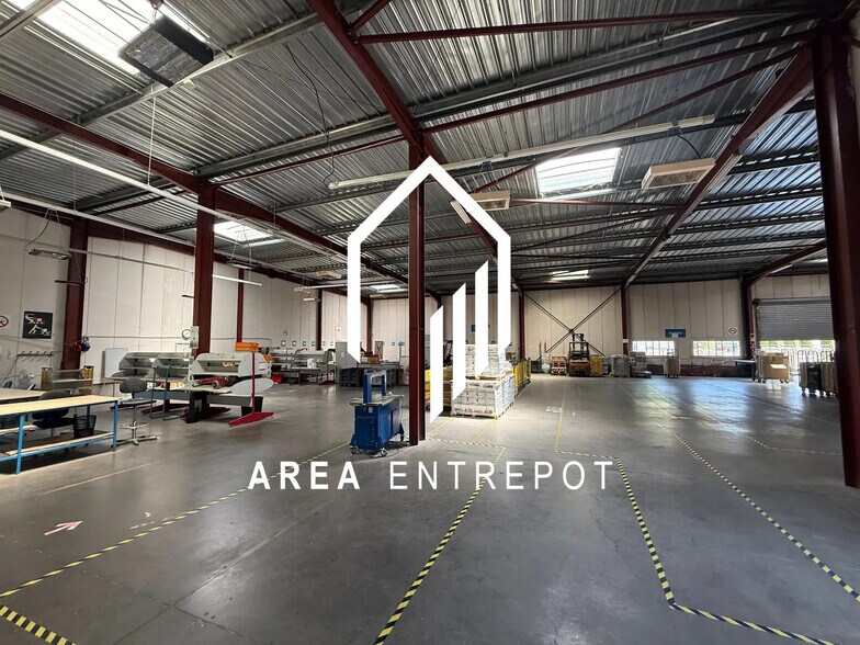 Industriel dans Marseille à louer - Photo intérieure - Image 2 de 4