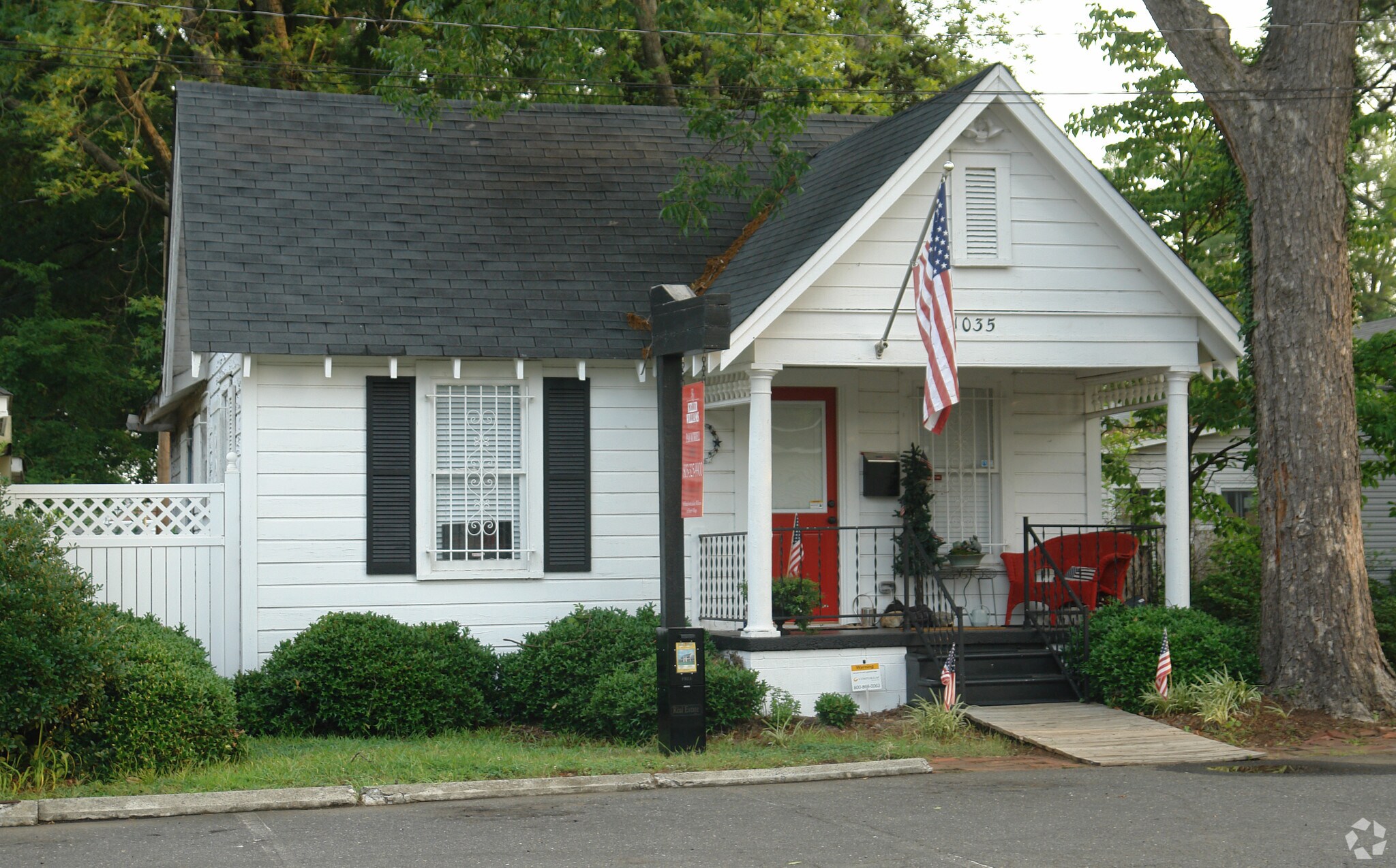 1035 Oakland Ave, Rock Hill, SC à louer Photo principale- Image 1 de 4