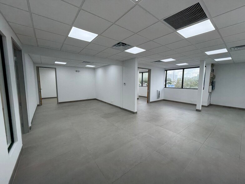 5170 N Federal Hwy, Fort Lauderdale, FL à louer - Photo intérieure - Image 2 de 27