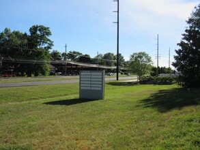 981 State Route 33 W, Monroe Township, NJ à louer Photo intérieure- Image 2 de 11