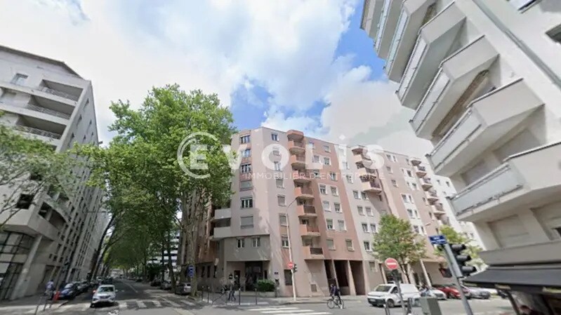 27 Avenue Georges Pompidou, Lyon for lease - Building Photo - Image 2 of 7